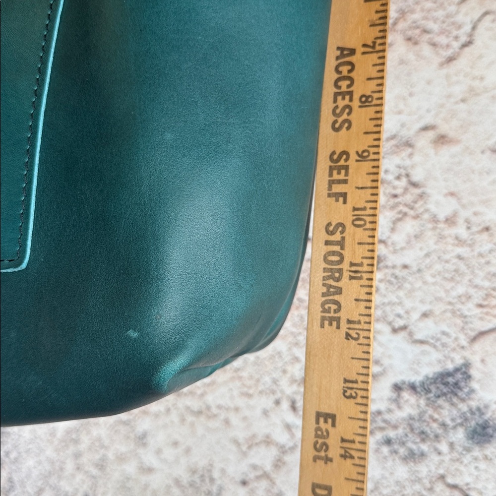 Elegant Portland hand made real leather Tote Bag. B24 - Picture 8 of 10